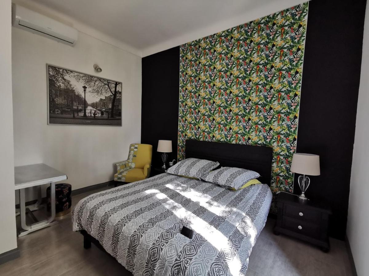 La Maison D Alys Cabannes Kültér fotó